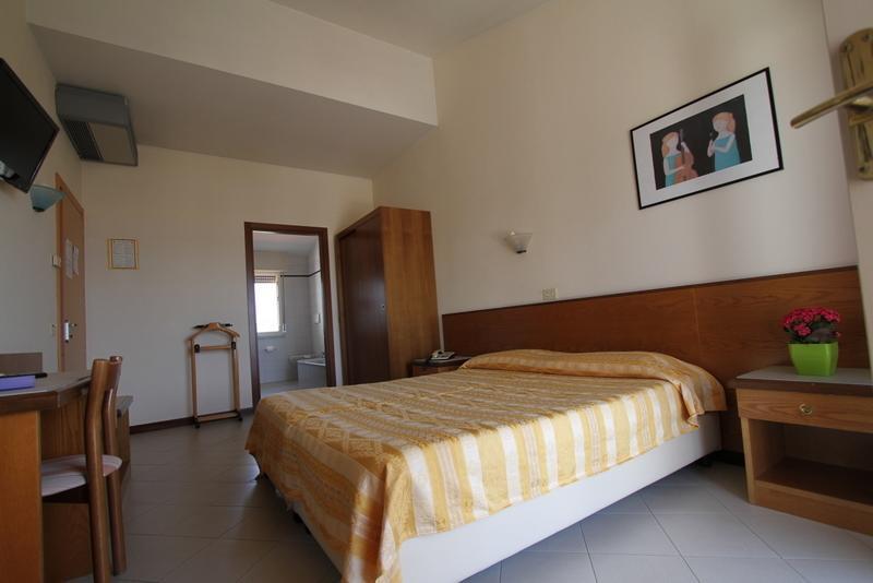 Hotel Montecarlo Lido di Camaiore Eksteriør bilde
